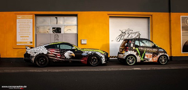 Eagle vehicle wrap on Ford Mustang and SMART Car